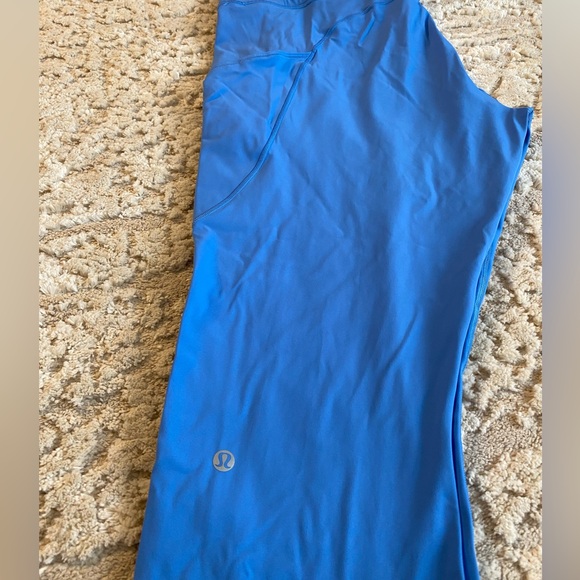 Lululemon leggings with pocket, plus Size - 18 - Picture 4 of 4